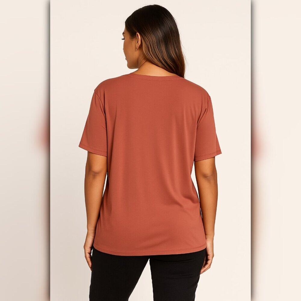 A369 • Rust Performance Tee - Picture 2 of 4